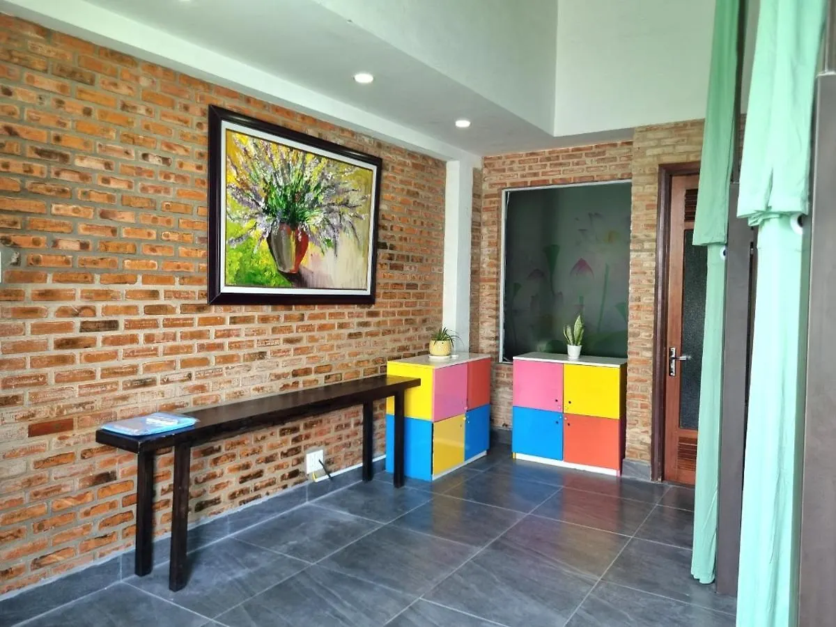 Calm House 2 Hostel Χόι Αν